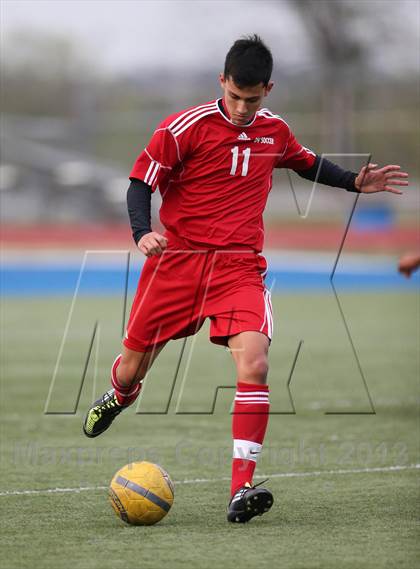 Thumbnail 1 in Del Valle vs. Pflugerville photogallery.