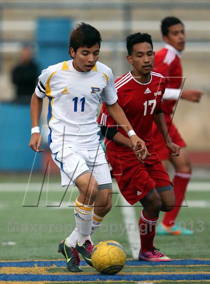 Thumbnail 1 in Del Valle vs. Pflugerville photogallery.