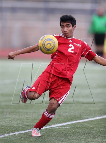 Thumbnail 3 in Del Valle vs. Pflugerville photogallery.