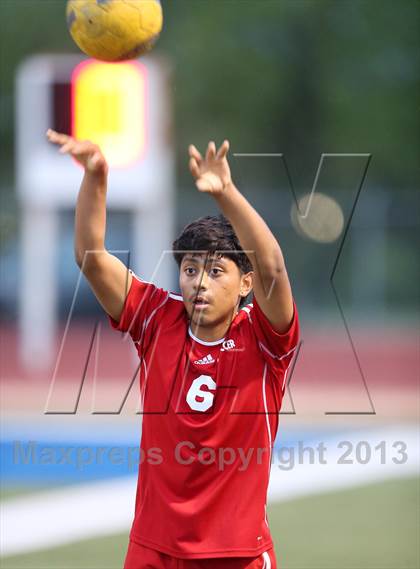 Thumbnail 2 in Del Valle vs. Pflugerville photogallery.