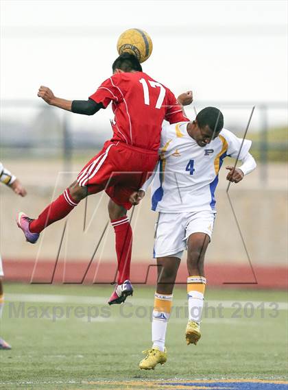 Thumbnail 2 in Del Valle vs. Pflugerville photogallery.