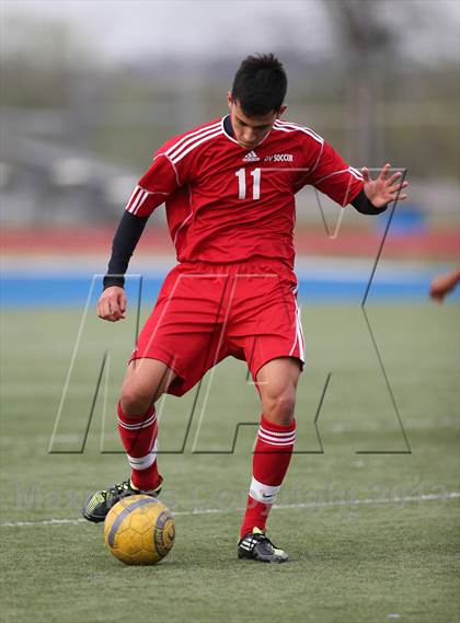 Thumbnail 2 in Del Valle vs. Pflugerville photogallery.