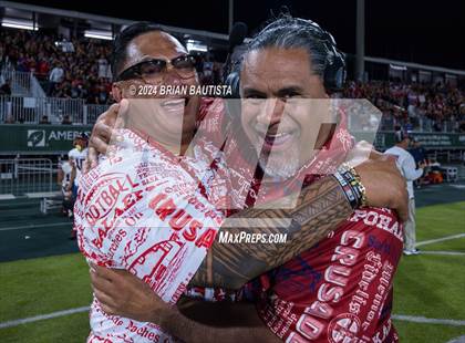 Thumbnail 2 in Kahuku vs. St. Louis (HHSAA Open Division Final) photogallery.