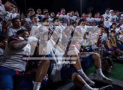 Thumbnail 1 in Kahuku vs. St. Louis (HHSAA Open Division Final) photogallery.