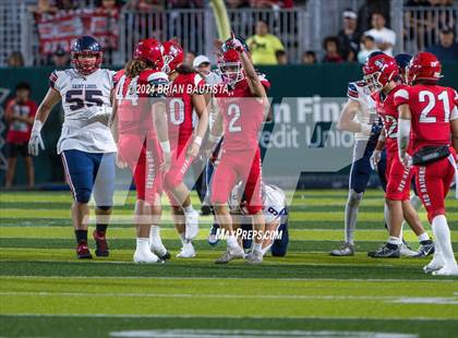 Thumbnail 3 in Kahuku vs. St. Louis (HHSAA Open Division Final) photogallery.
