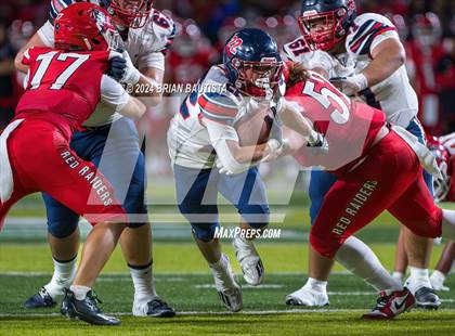 Thumbnail 1 in Kahuku vs. St. Louis (HHSAA Open Division Final) photogallery.