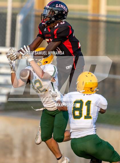 Thumbnail 3 in Pius X @ Lincoln High photogallery.