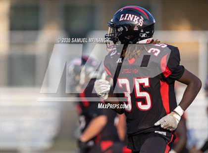 Thumbnail 2 in Pius X @ Lincoln High photogallery.