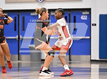 Thumbnail 3 in Lancaster vs. Centennial (Thanksgiving Hoopfest) photogallery.