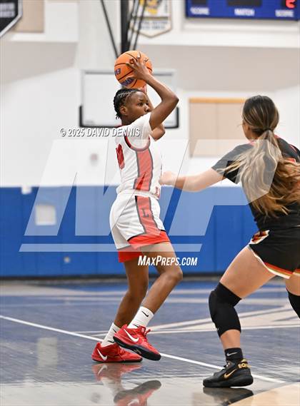 Thumbnail 2 in Lancaster vs. Centennial (Thanksgiving Hoopfest) photogallery.