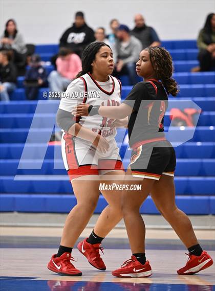 Thumbnail 1 in Lancaster vs. Centennial (Thanksgiving Hoopfest) photogallery.