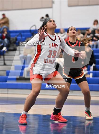 Thumbnail 2 in Lancaster vs. Centennial (Thanksgiving Hoopfest) photogallery.