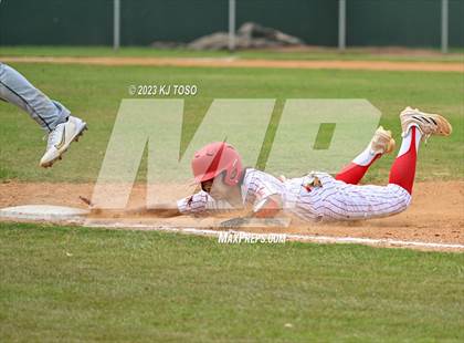 Thumbnail 1 in Holmes @ Taft photogallery.