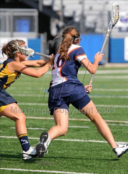 Thumbnail 1 in Manhasset vs. Shoreham-Wading River (NYSPHSAA Class C Quarterfinal) photogallery.