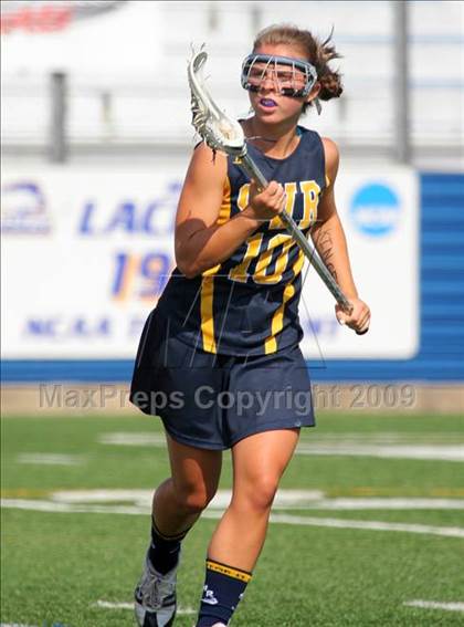 Thumbnail 2 in Manhasset vs. Shoreham-Wading River (NYSPHSAA Class C Quarterfinal) photogallery.