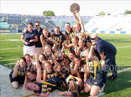 Thumbnail 3 in Manhasset vs. Shoreham-Wading River (NYSPHSAA Class C Quarterfinal) photogallery.