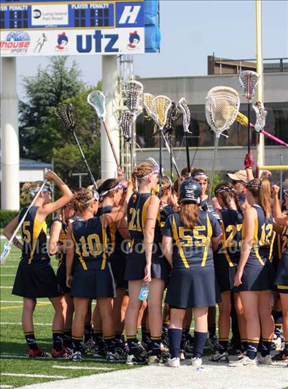 Thumbnail 3 in Manhasset vs. Shoreham-Wading River (NYSPHSAA Class C Quarterfinal) photogallery.