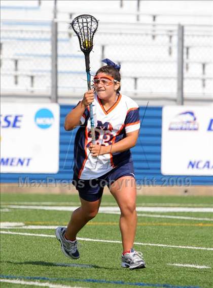 Thumbnail 1 in Manhasset vs. Shoreham-Wading River (NYSPHSAA Class C Quarterfinal) photogallery.