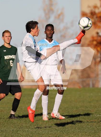 Thumbnail 3 in Nipmuc Regional @ Holy Name Central Catholic (MIAA Division 3 Central Quarterfinal) photogallery.