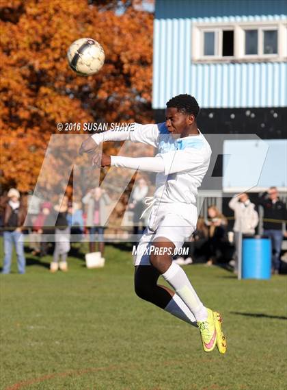Thumbnail 1 in Nipmuc Regional @ Holy Name Central Catholic (MIAA Division 3 Central Quarterfinal) photogallery.