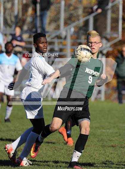 Thumbnail 2 in Nipmuc Regional @ Holy Name Central Catholic (MIAA Division 3 Central Quarterfinal) photogallery.