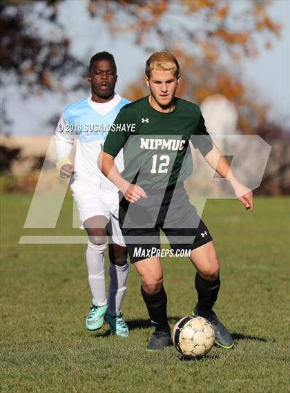 Thumbnail 2 in Nipmuc Regional @ Holy Name Central Catholic (MIAA Division 3 Central Quarterfinal) photogallery.