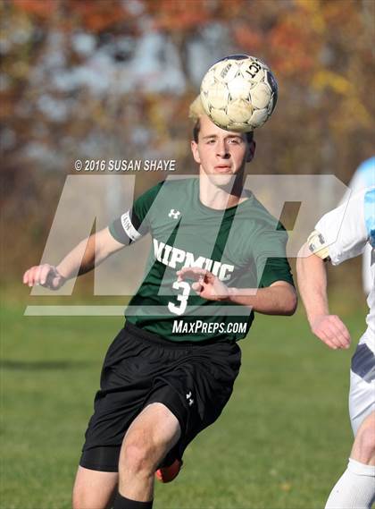Thumbnail 1 in Nipmuc Regional @ Holy Name Central Catholic (MIAA Division 3 Central Quarterfinal) photogallery.