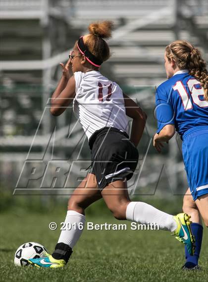 Thumbnail 3 in Medina vs Cheektowaga photogallery.
