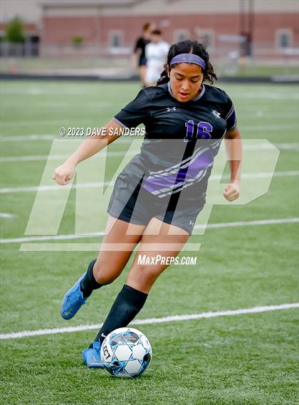 Thumbnail 3 in Fulshear vs Sharpstown 5A Playoff photogallery.