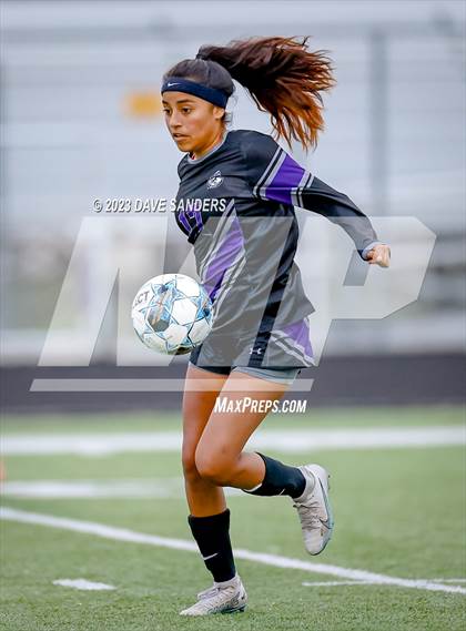 Thumbnail 2 in Fulshear vs Sharpstown 5A Playoff photogallery.