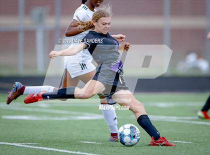 Thumbnail 1 in Fulshear vs Sharpstown 5A Playoff photogallery.