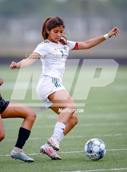 Thumbnail 3 in Fulshear vs Sharpstown 5A Playoff photogallery.
