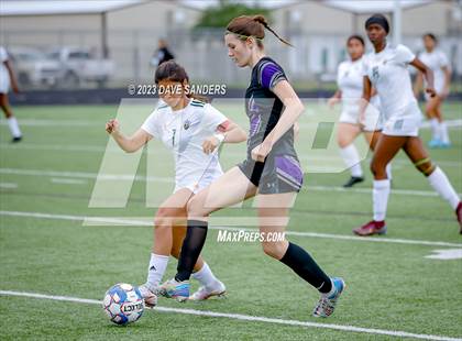 Thumbnail 2 in Fulshear vs Sharpstown 5A Playoff photogallery.