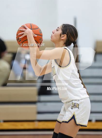 Thumbnail 2 in Woodson @ Perrin-Whitt photogallery.
