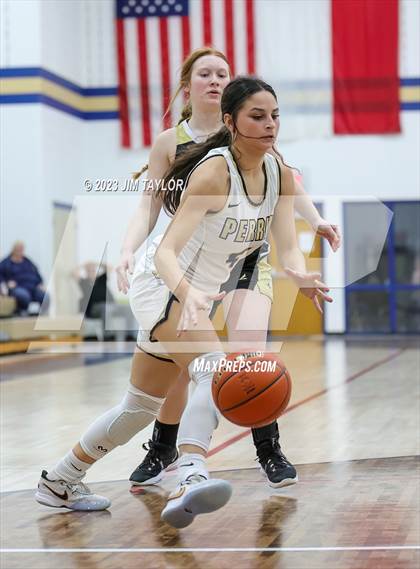 Thumbnail 1 in Woodson @ Perrin-Whitt photogallery.