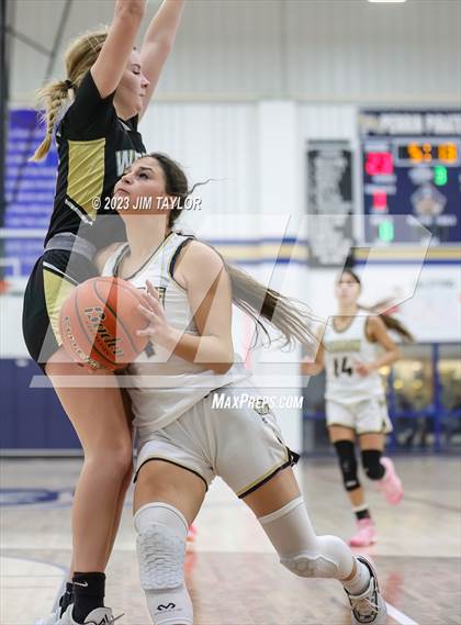 Thumbnail 2 in Woodson @ Perrin-Whitt photogallery.