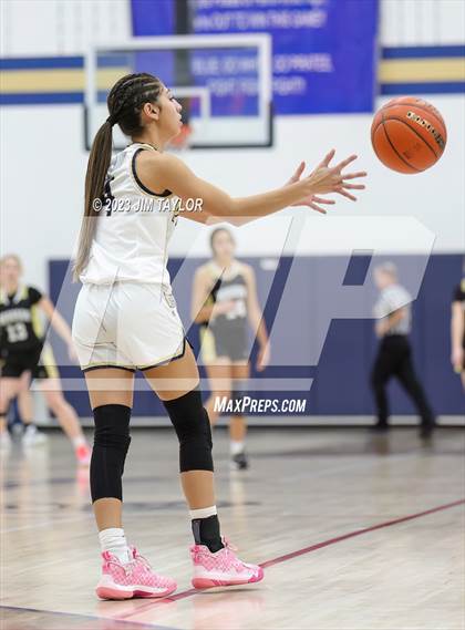 Thumbnail 3 in Woodson @ Perrin-Whitt photogallery.