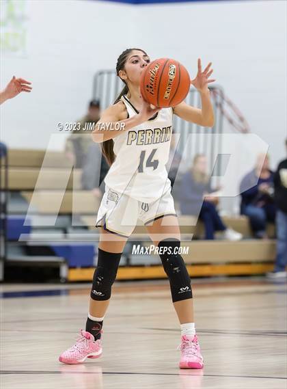 Thumbnail 2 in Woodson @ Perrin-Whitt photogallery.