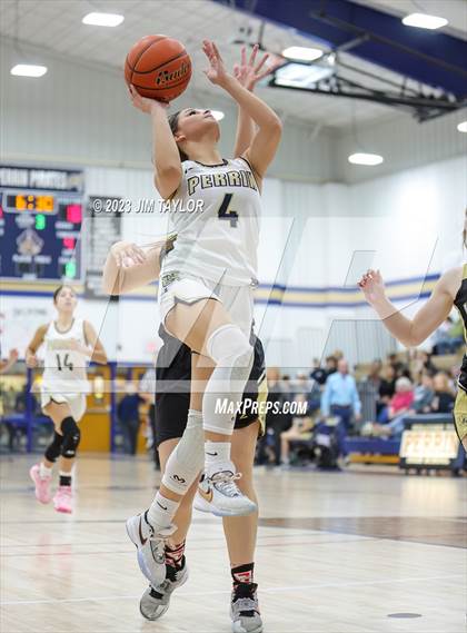 Thumbnail 3 in Woodson @ Perrin-Whitt photogallery.