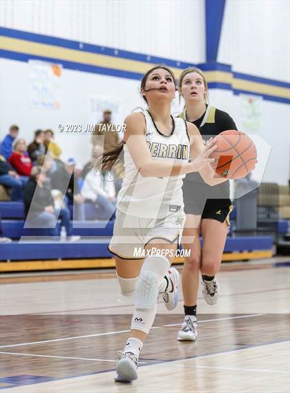 Thumbnail 3 in Woodson @ Perrin-Whitt photogallery.