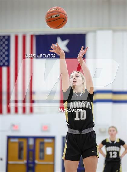 Thumbnail 3 in Woodson @ Perrin-Whitt photogallery.