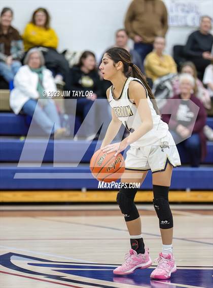 Thumbnail 2 in Woodson @ Perrin-Whitt photogallery.