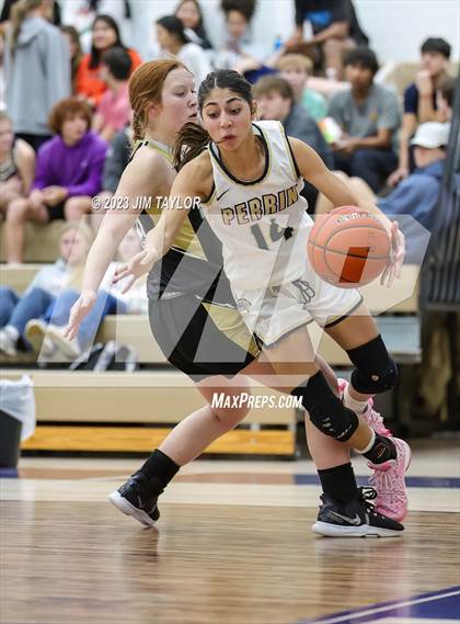 Thumbnail 2 in Woodson @ Perrin-Whitt photogallery.