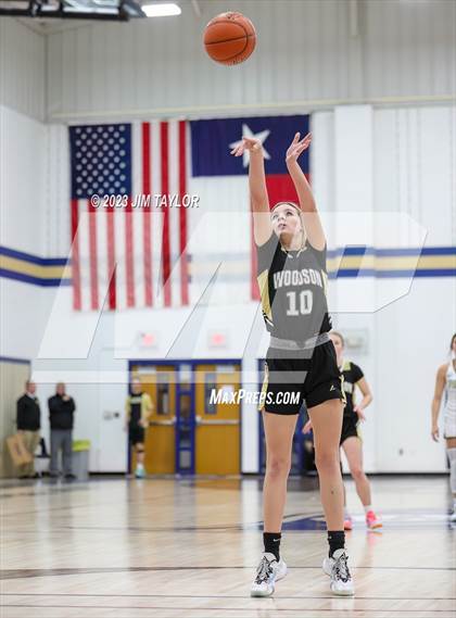 Thumbnail 2 in Woodson @ Perrin-Whitt photogallery.