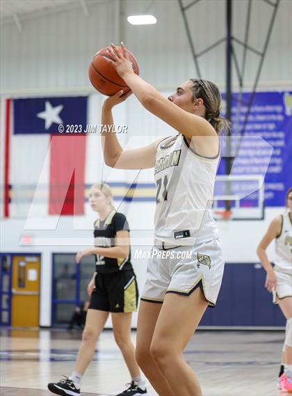 Thumbnail 1 in Woodson @ Perrin-Whitt photogallery.
