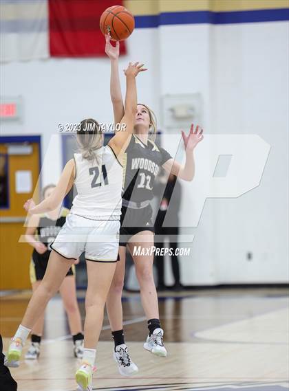 Thumbnail 1 in Woodson @ Perrin-Whitt photogallery.