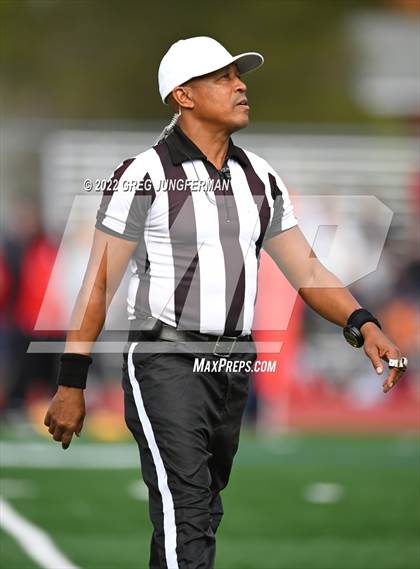 Thumbnail 2 in San Rafael @ Terra Linda (The Bell Game) photogallery.