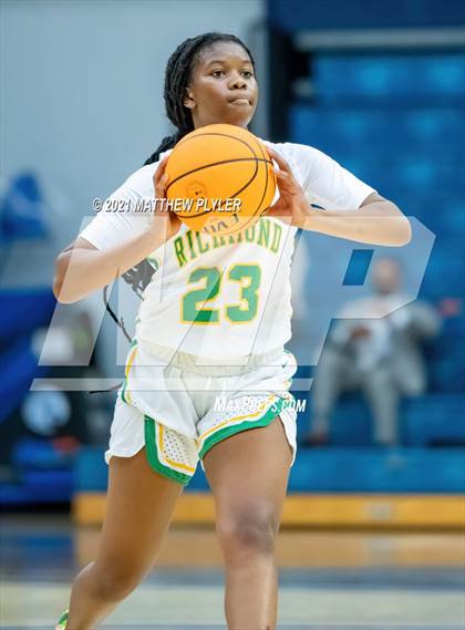 Thumbnail 2 in Terry Sanford vs. Richmond (Cumberland County Holiday Classic - Final - Gil Bowman Bracket) photogallery.
