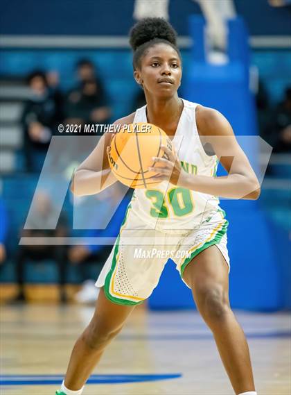 Thumbnail 1 in Terry Sanford vs. Richmond (Cumberland County Holiday Classic - Final - Gil Bowman Bracket) photogallery.