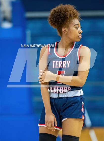 Thumbnail 3 in Terry Sanford vs. Richmond (Cumberland County Holiday Classic - Final - Gil Bowman Bracket) photogallery.